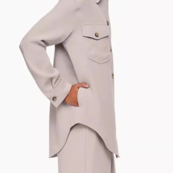 NWT Aritzia Wilfred Ganna Button Shirt Jacket in Morado Grey - Picture 3 of 6